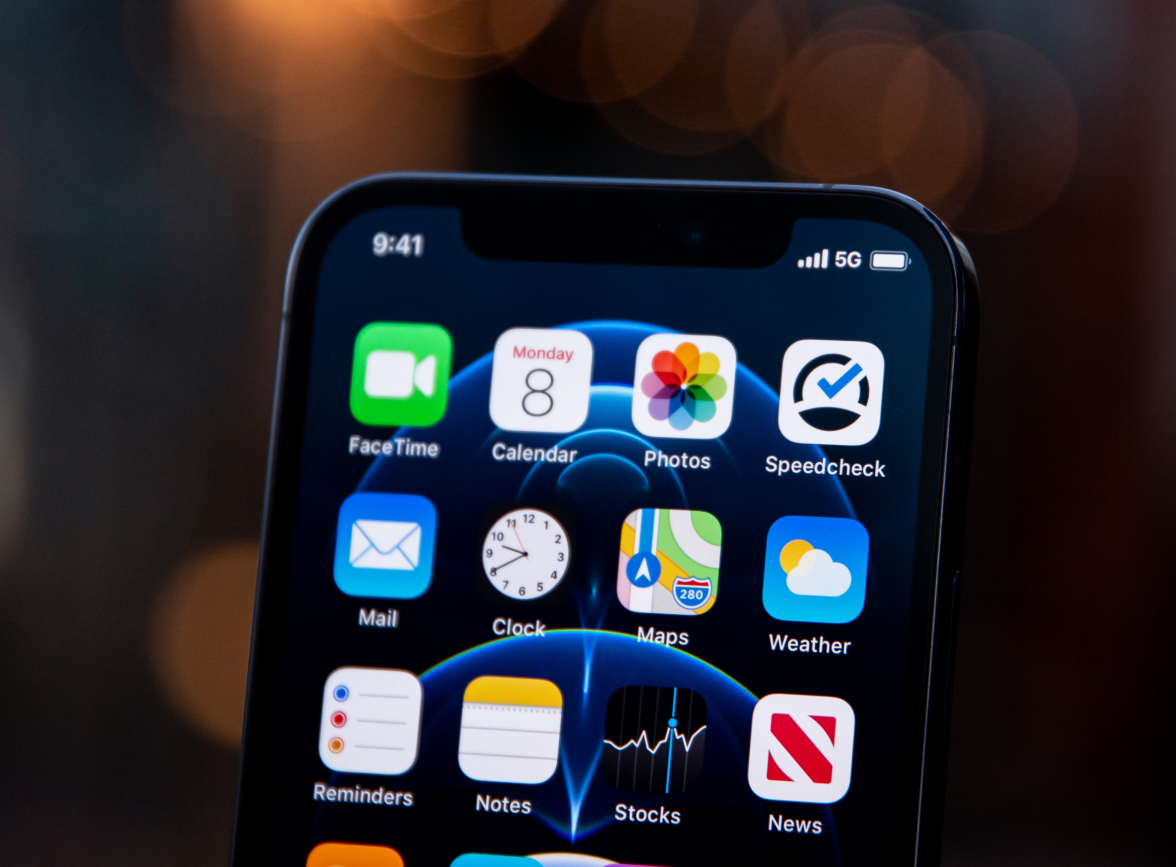 翰林镇苹果手机维修分享为什么 iPhone 12 在冬季会自动关机 